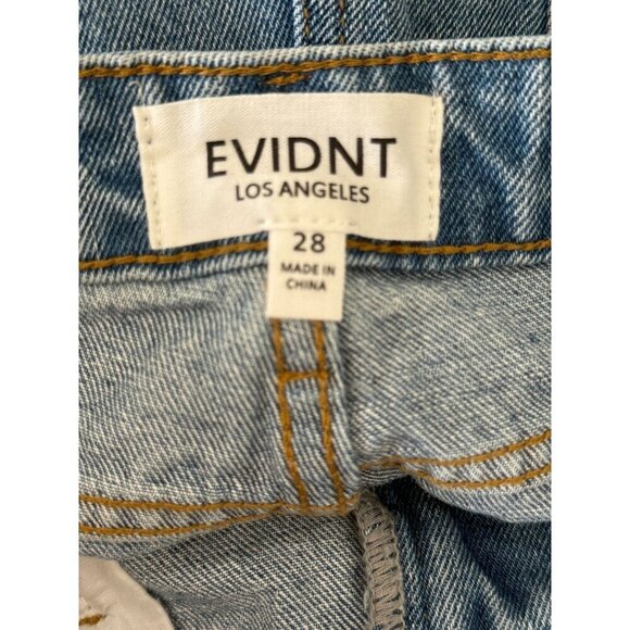 Evidnt Women's Essen Relaxed Raw Hem Jeans Size 28 Light Wash - Picture 8 of 10